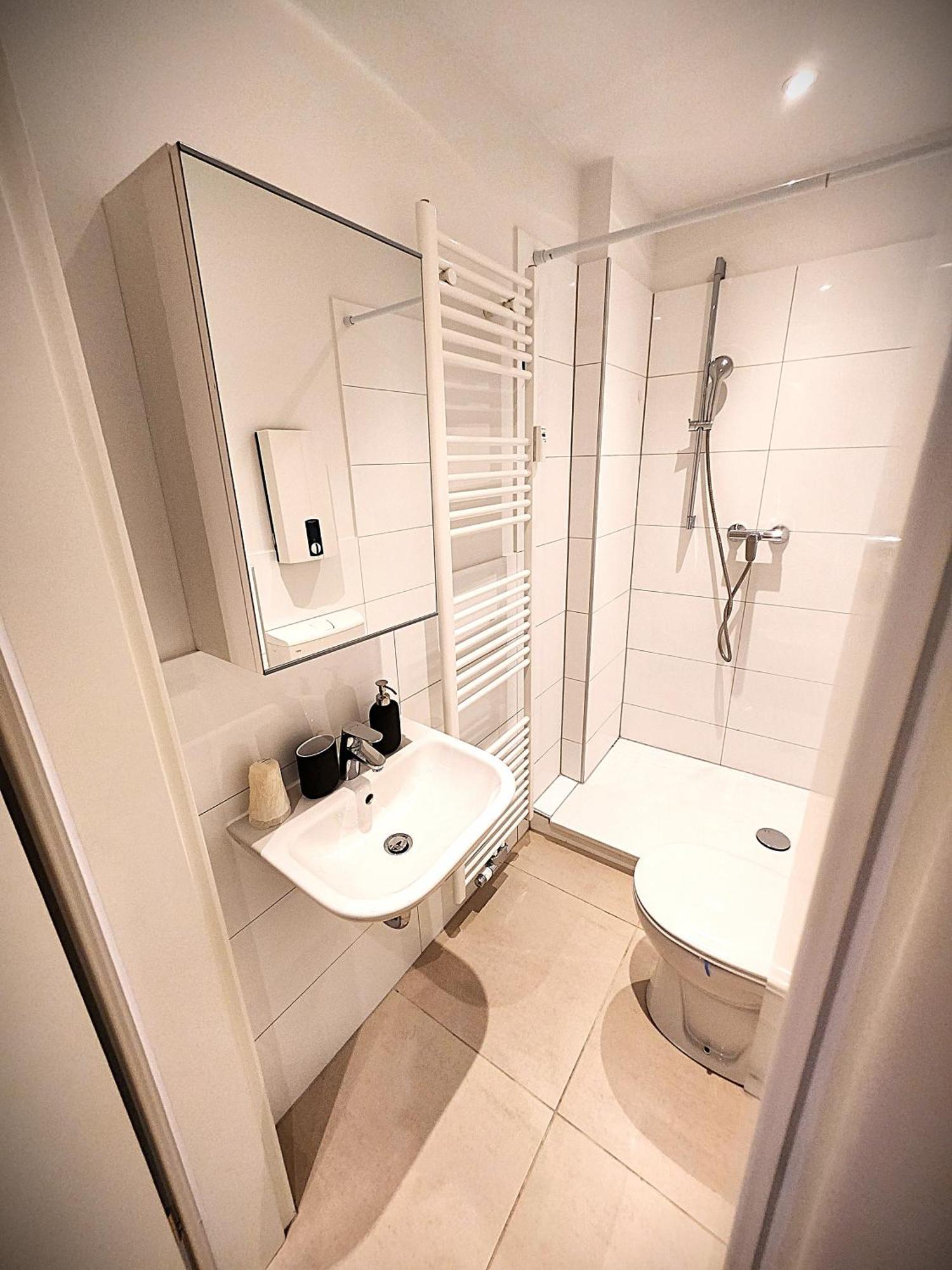 Liro Apartment